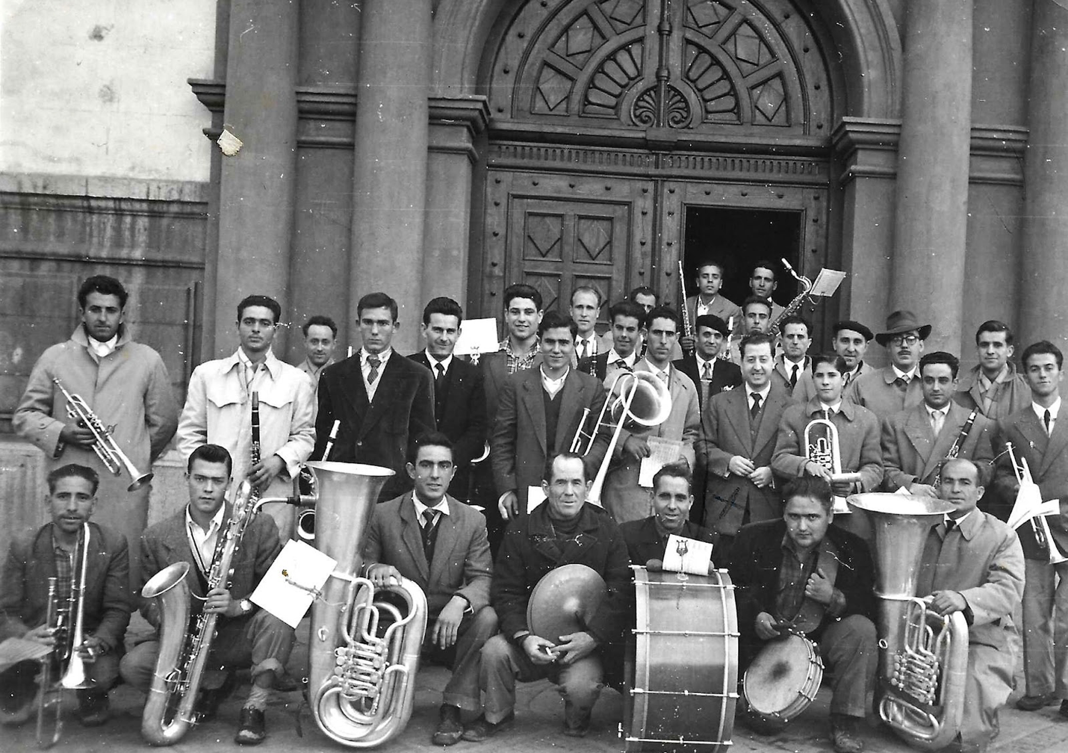 Banda Santa Cecilia de Altos Hornos en Iglesia de Begoña